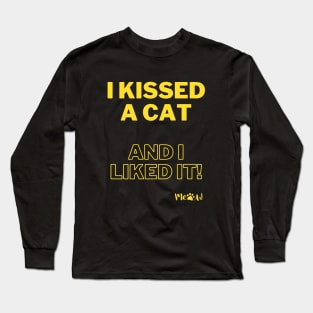 I kissed a cat and I liked it - yellow Long Sleeve T-Shirt